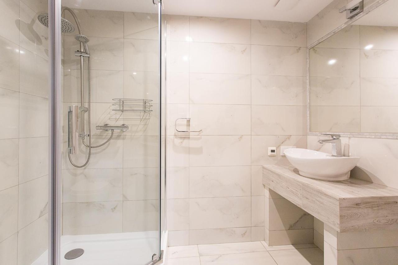 Ferienwohnung Three Single Beds Thorn Exterior foto