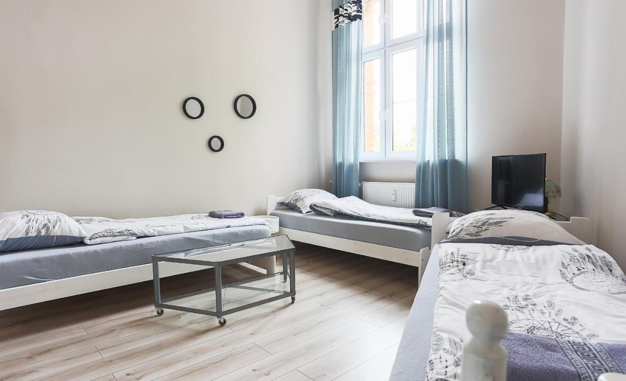 Ferienwohnung Three Single Beds Thorn Exterior foto